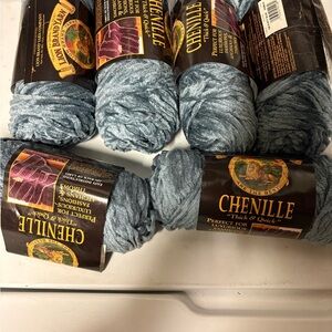 6 skeins Lion Brand Yarn chenille Dusty Rose